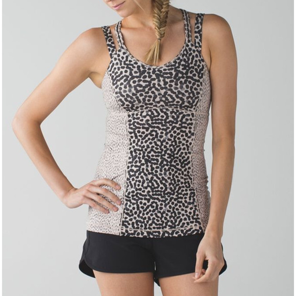 A5 LULULEMON Happy Strappy Tank Ace Spot Grain Dottie Dash Built-In Bra Sz 6 $58 - Picture 1 of 6